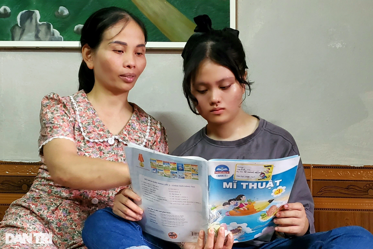 Nữ sinh bại não làm nên điều kỳ diệu - 3