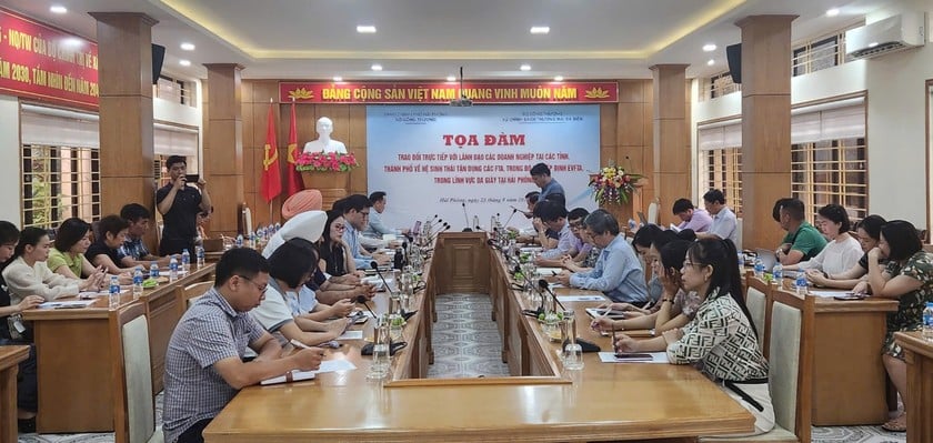 Toàn cảnh buổi tọa đàm tại Hải Phòng.