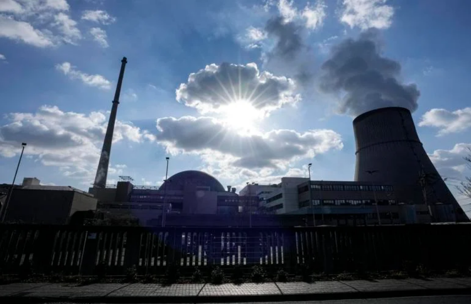 Mundo - Alemania dividida por el cierre de las últimas tres centrales nucleares