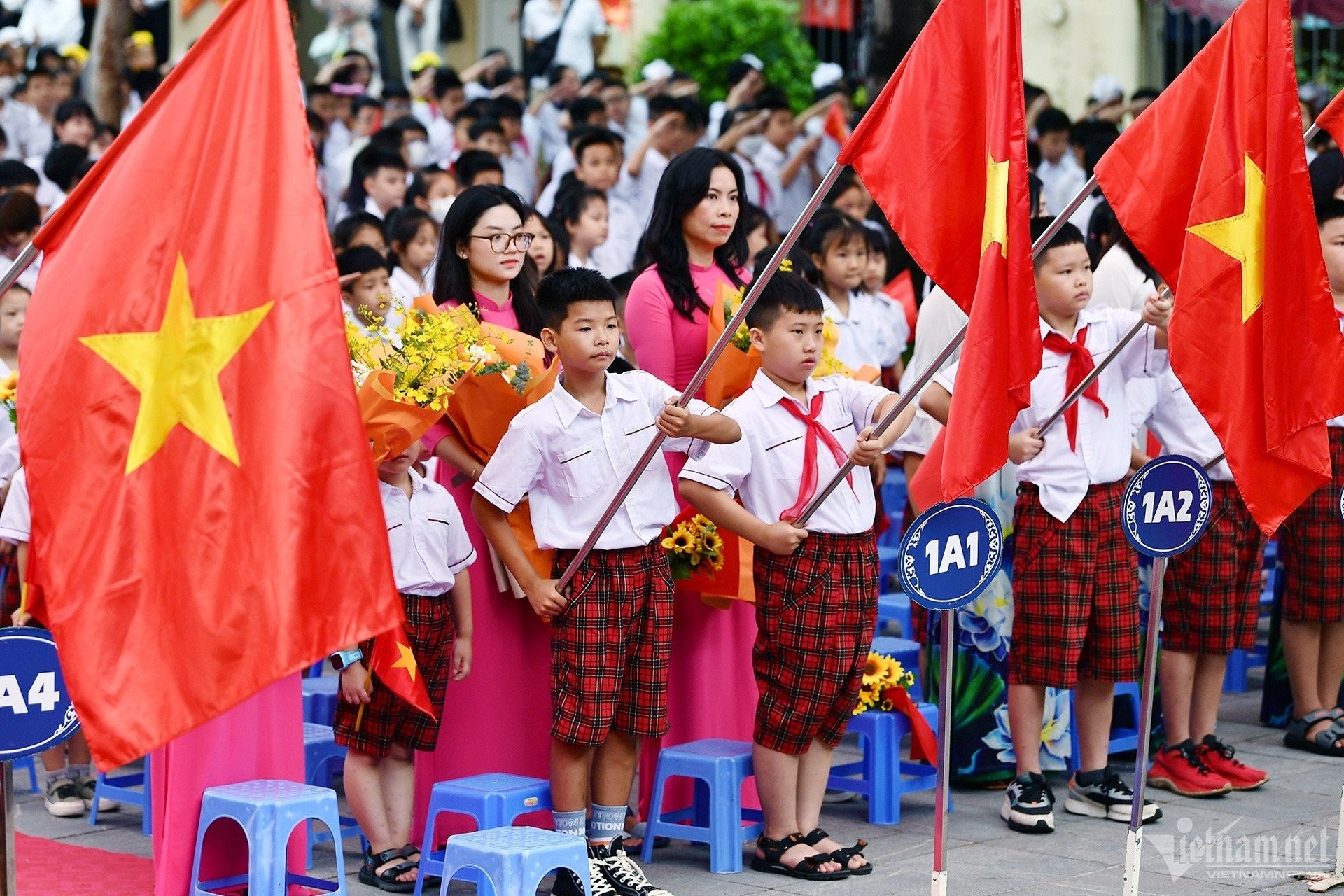 Weather for the opening of school year: Hot and sunny in the North and Central regions, rainy in the South