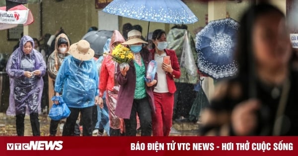 En el norte, en muchos lugares hay lluvias ligeras y la diferencia de temperatura entre el día y la noche es de 7-8 grados centígrados.