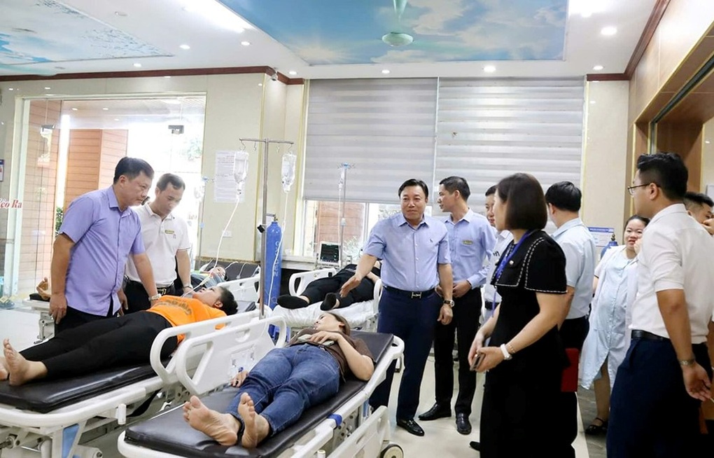 154 công nhân nhập viện do món cá thu ù kho của bữa ăn trưa - 1