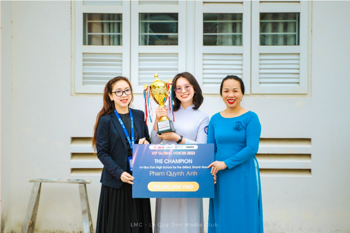 Khởi động cuộc thi hùng biện tiếng Anh - IDP Global Voices 2024 - 2
