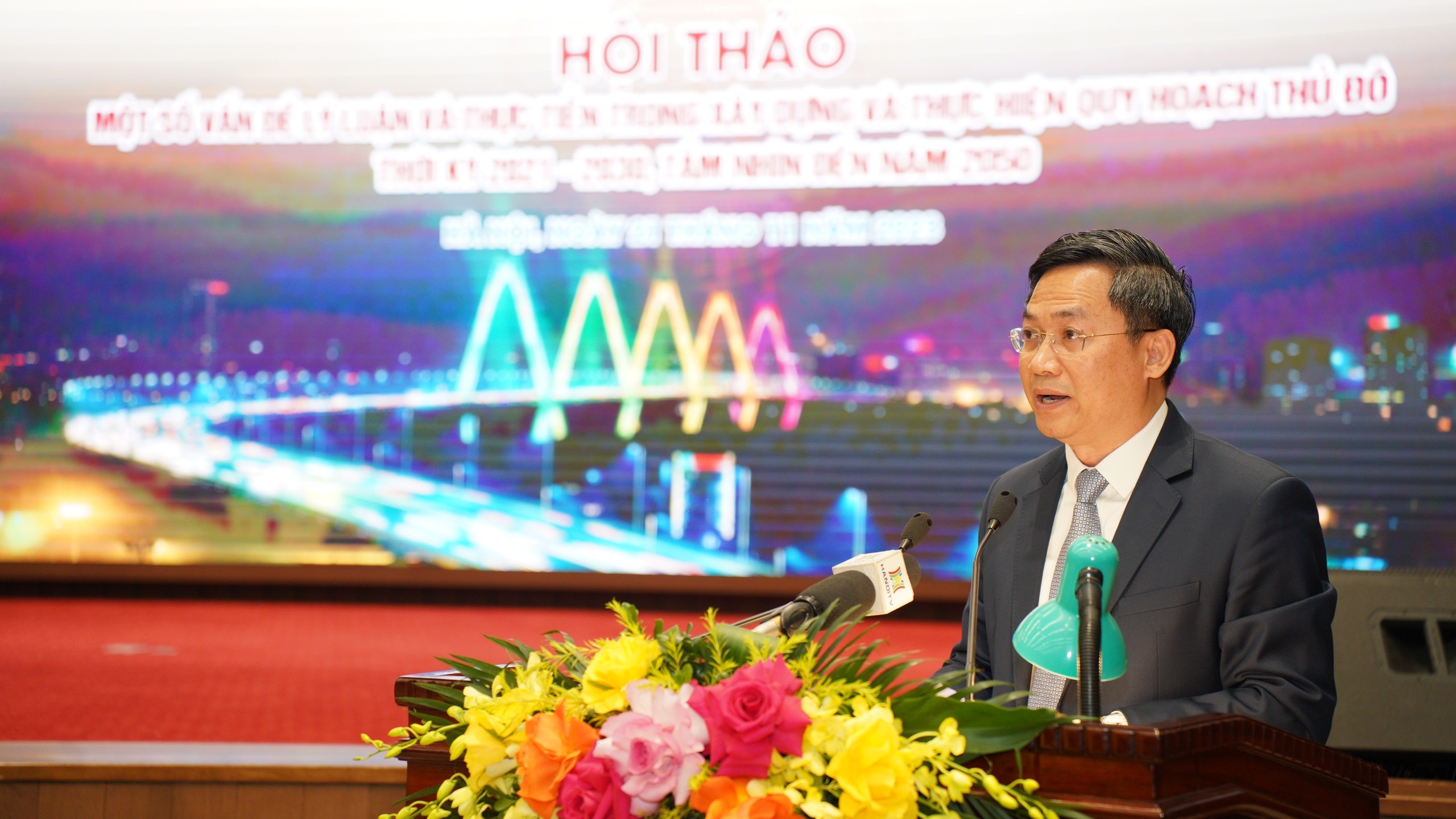 Event - Appropriate planning to increase Hanoi's competitiveness