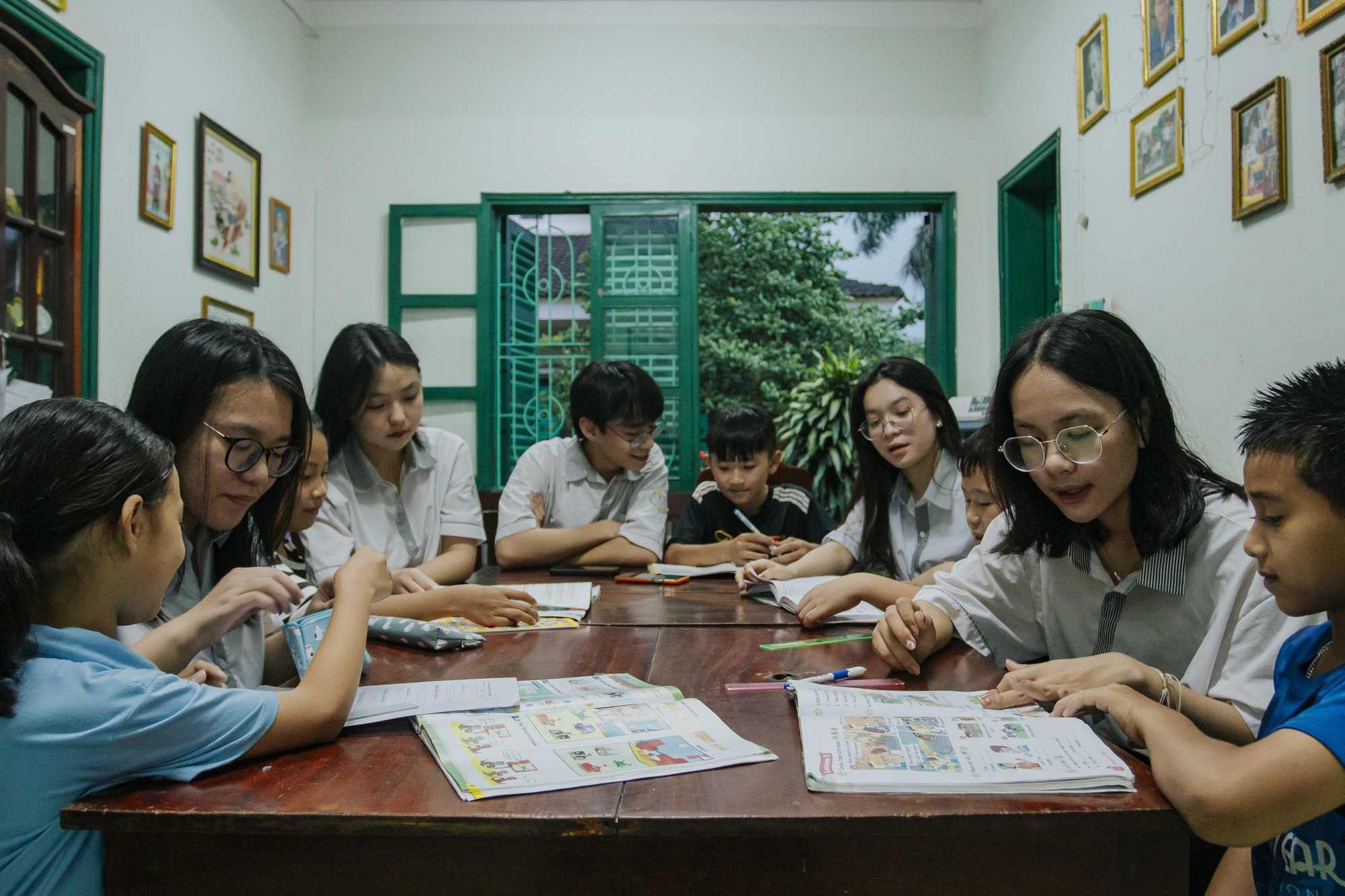 'Giáo viên nhí' tại Làng trẻ em SOS - Ảnh 1.