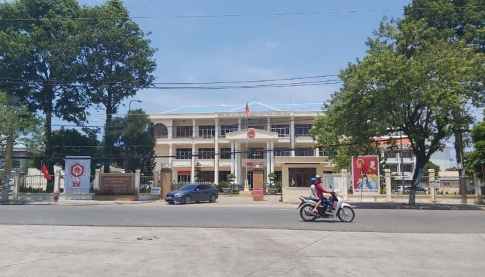 Disziplinarverwarnung für den Chefinspektor der Provinz Kien Giang und den Vorsitzenden des Volkskomitees der Stadt. Phu Quoc