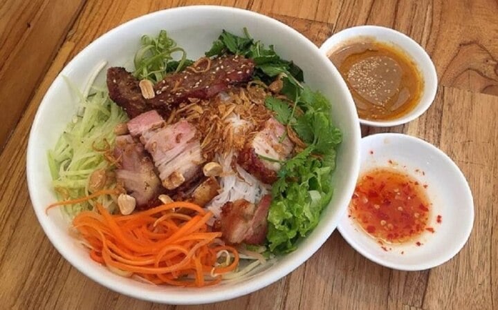 The best breakfast restaurants in Da Nang that are super popular - 7