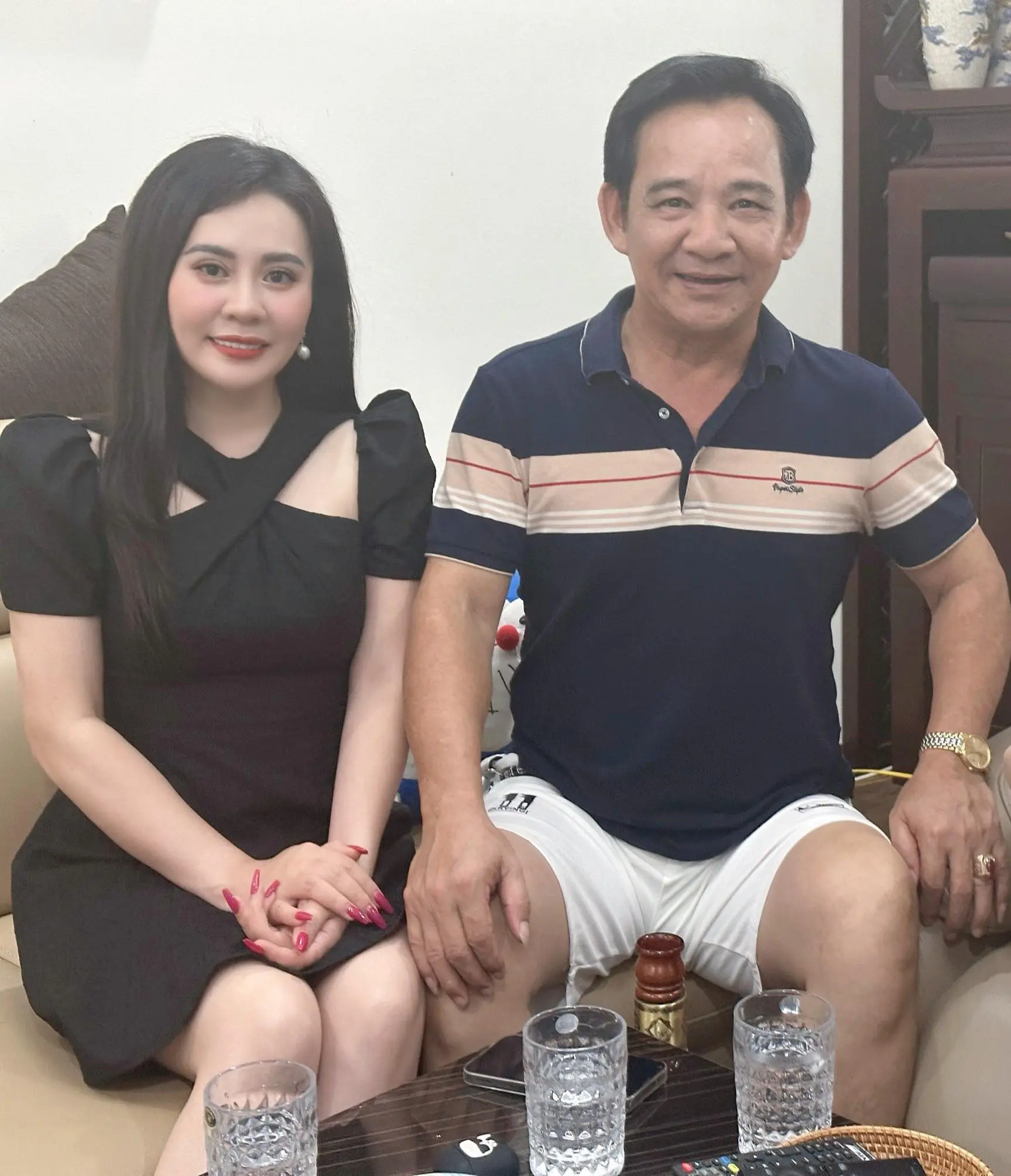 NSƯT Quang Tèo - Hoa hậu Phan Kim Oanh thực có chuyện 