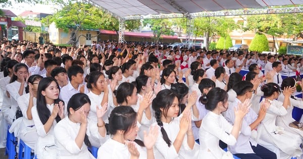 Lễ khai giảng đặc biệt trên đảo Bạch Long Vĩ