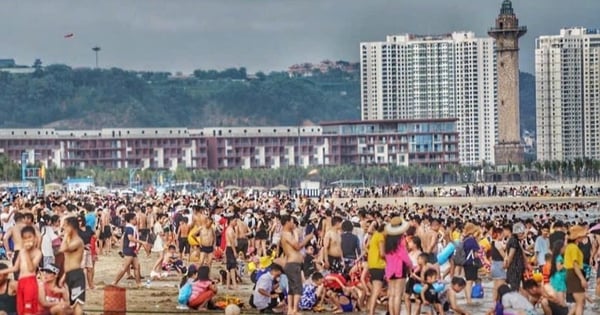 Quang Ninh gana casi 900 mil millones de dongs gracias al turismo durante sus vacaciones de tres días