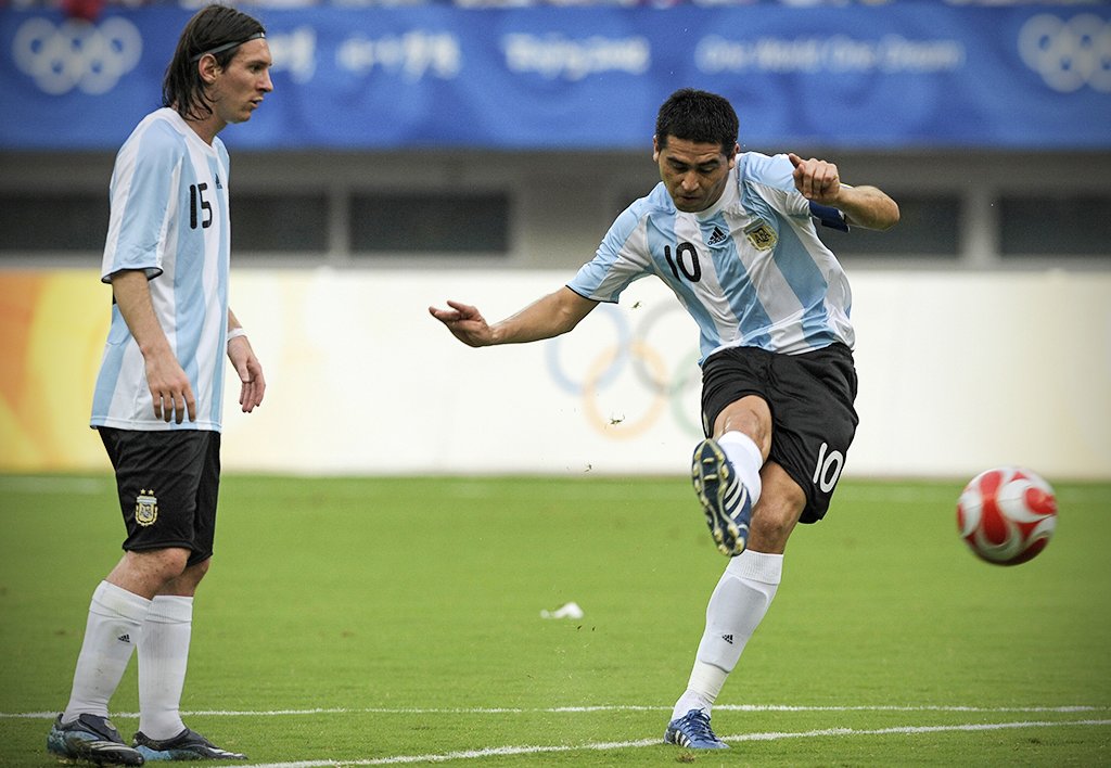 Bạn thân của Messi bất ngờ trở thành Phó chủ tịch Liên đoàn Bóng đá Argentina- Ảnh 2.