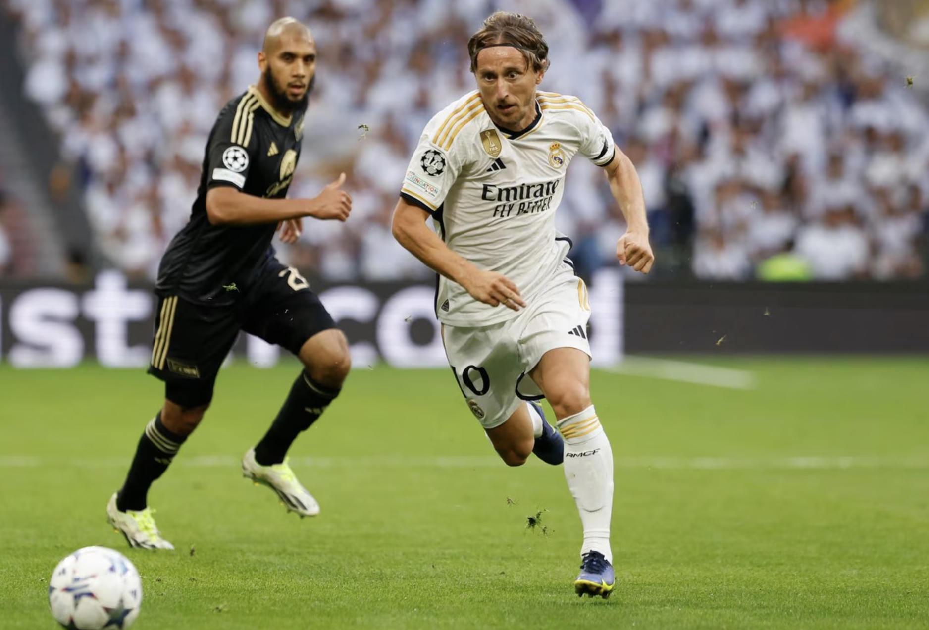 Tiết lộ Modric nhận đề nghị gia nhập Inter Miami từ lời mời của Messi - Ảnh 1.