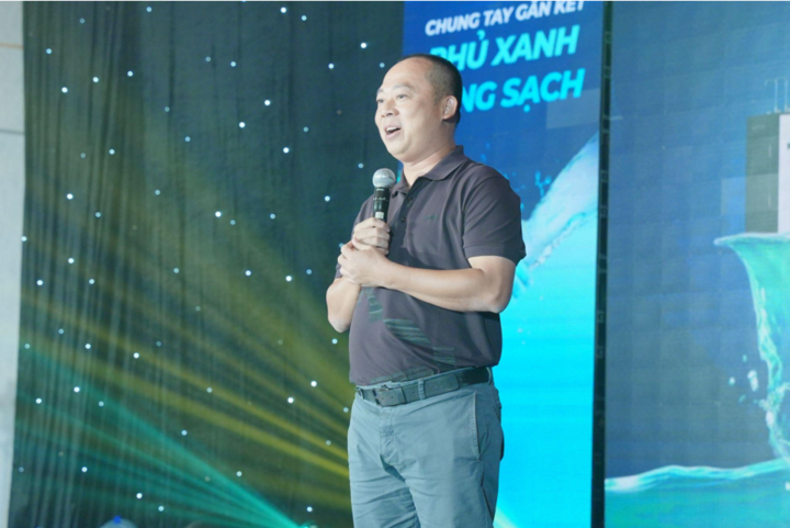 CEO of Dien May Xanh shared that the company's goal by 2025 is to provide 600,000 water purifiers nationwide.