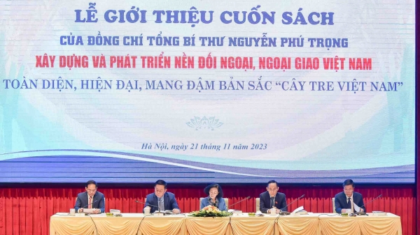 Cuốn sách nâng tầm lý luận về ngoại giao Việt Nam của Tổng Bí thư Nguyễn Phú Trọng