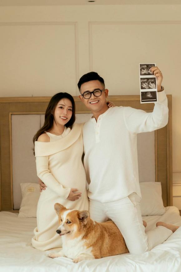 Vợ chồng MC Đức Bảo sắp đón con đầu lòng chào đời. Ảnh: Facebook nhân vật
