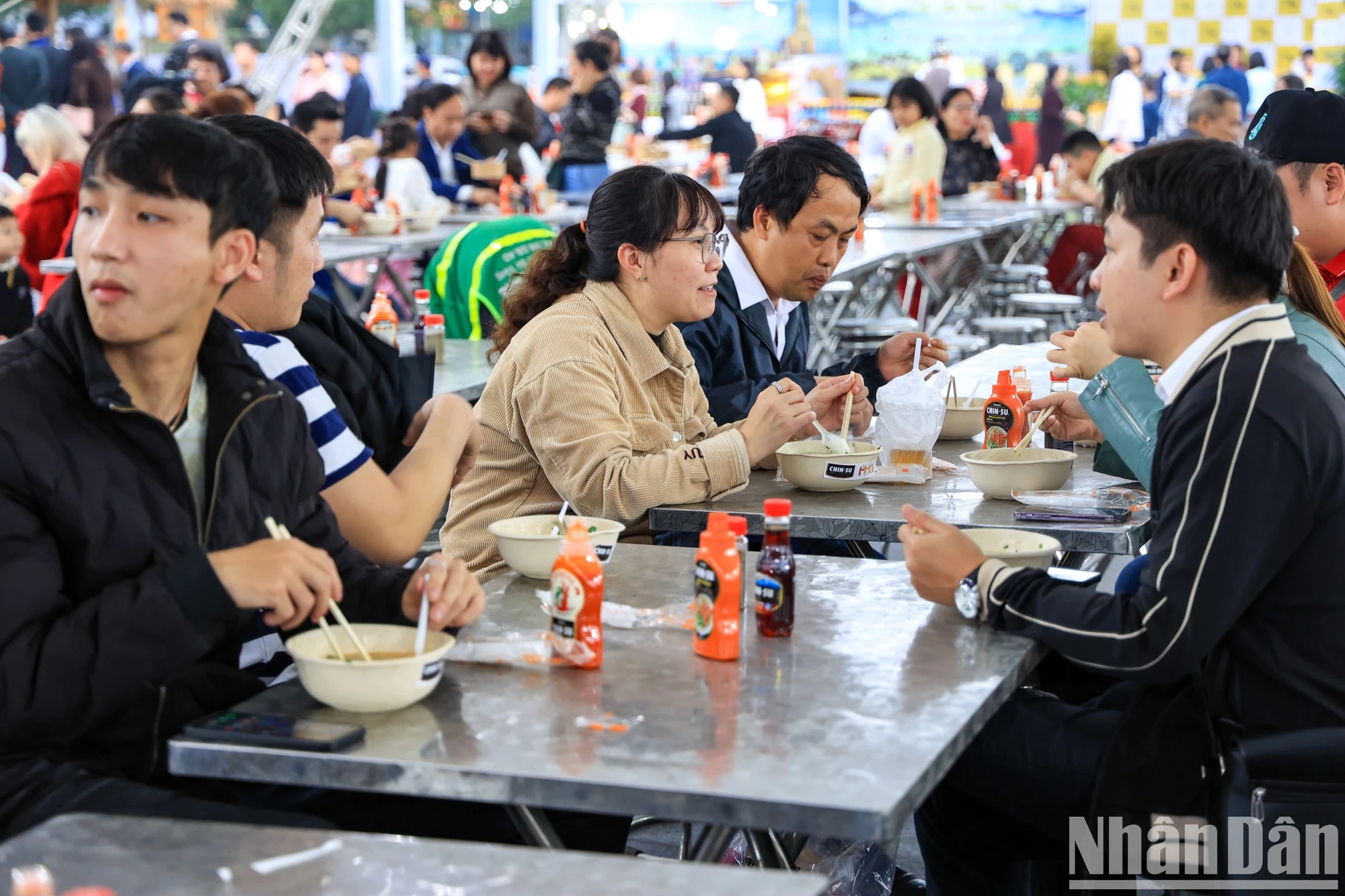 [Foto] Eröffnung des Pho-Festivals 2024 in der Stadt Nam Dinh, Foto 11