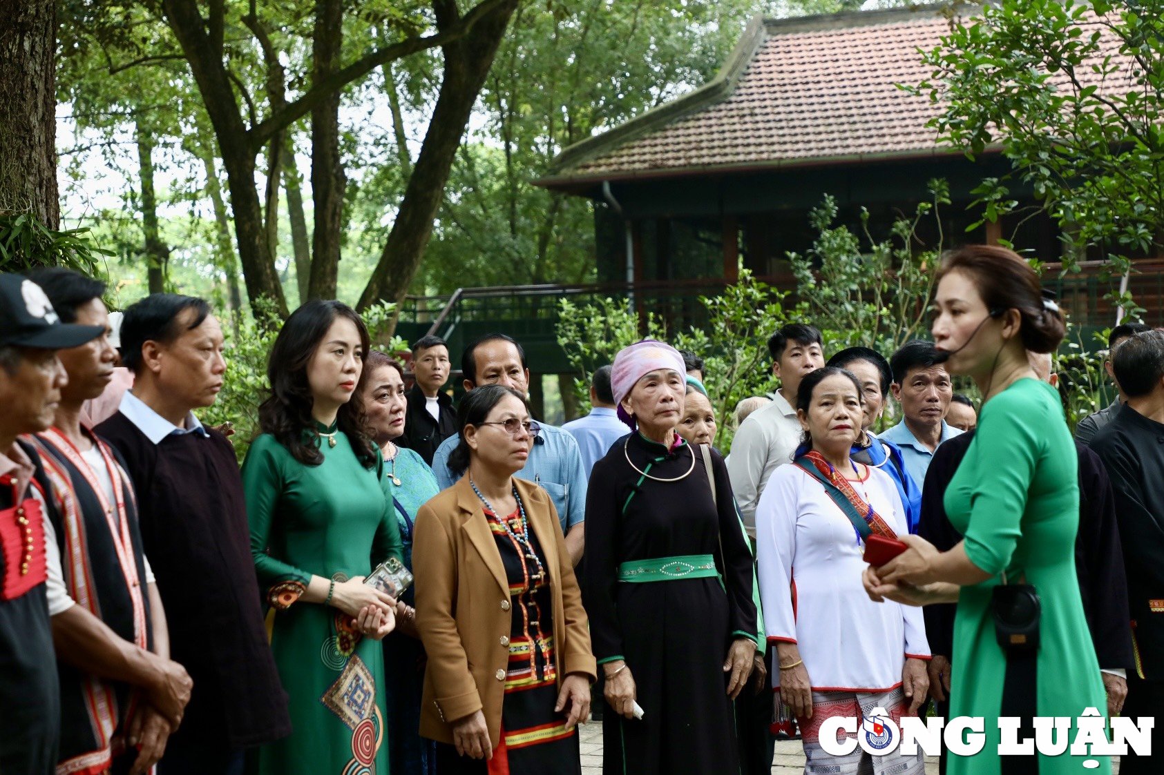 The family of the head of the art department received the prestigious title of President Ho Chi Minh, picture 7.