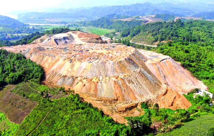 93 khu vực dự trữ khoáng sản quốc gia đối với 10 loại khoáng sản vừa được phê duyệt. Ảnh: Hoài Anh