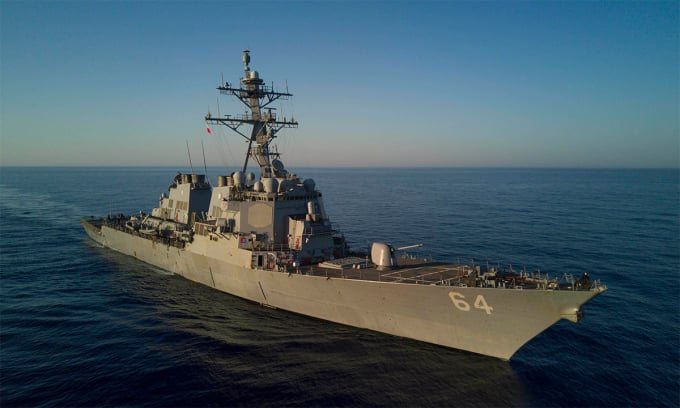 The destroyer USS Carney moves at sea. Photo: US Navy