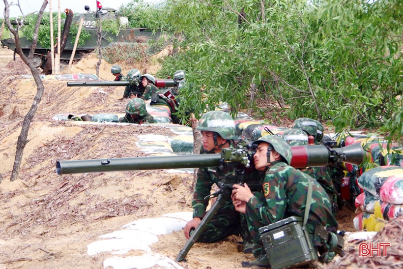 Ha Tinh army and people ready to enter provincial defense drills