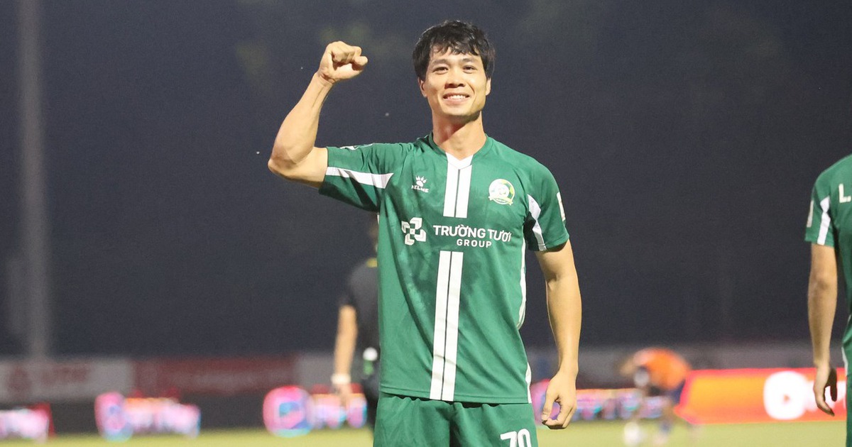 តើក្រុមវៀតណាមនៅមានកន្លែងសម្រាប់ Hung Dung និង Cong Phuong ដែរឬទេ?