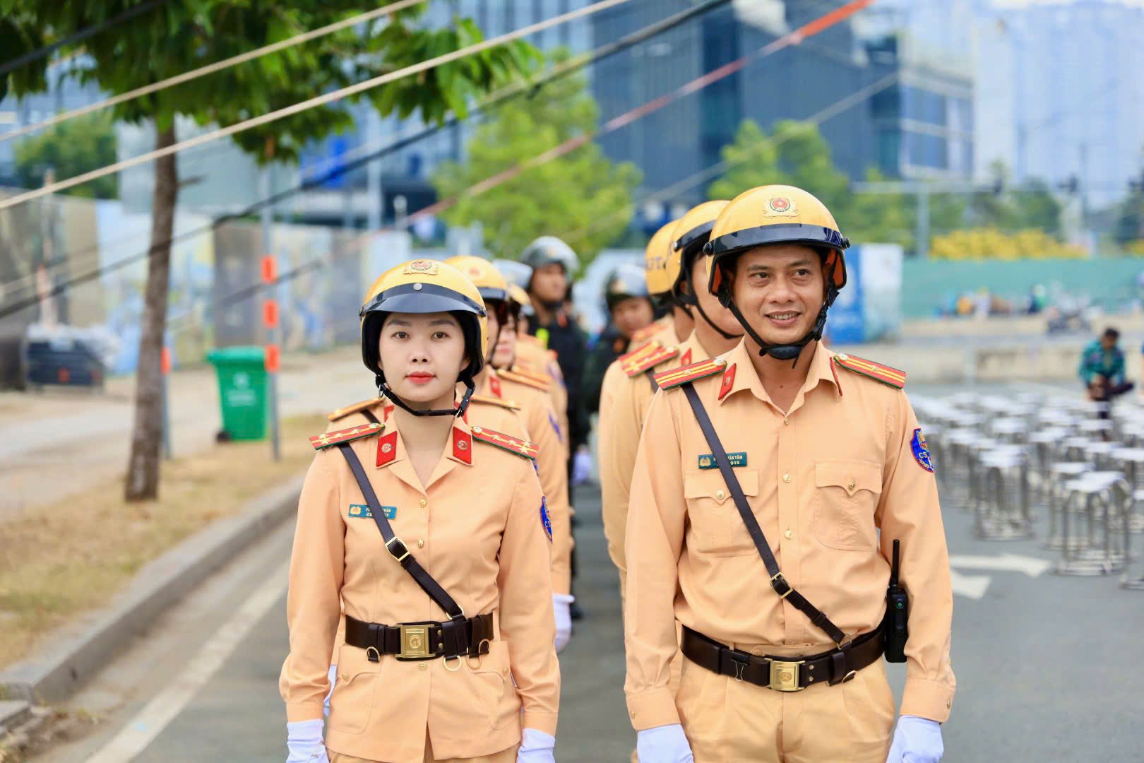 Tết Ất Tỵ 2025: TP HCM hạ quyết tâm giữ giao thông an toàn- Ảnh 3.