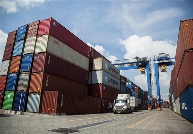 Case of 5 containers suspected of being scammed in Dubai: 