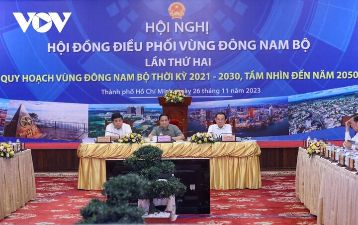 Toàn cảnh hội nghị.