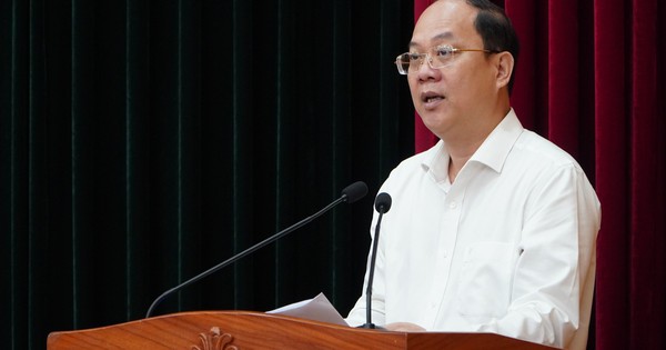 Herr Nguyen Ho Hai berichtete über 3 herausragende Errungenschaften von Ho-Chi-Minh-Stadt im Jahr 2024