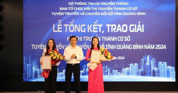 Trao giải Hội thi truyền thanh cơ sở tuyên truyền về chuyển đổi số tỉnh Quảng Bình năm 2024