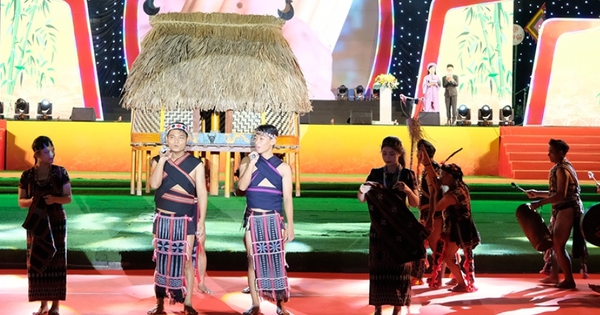 Ouverture du Concours national de spectacles culturels folkloriques des groupes ethniques 2024