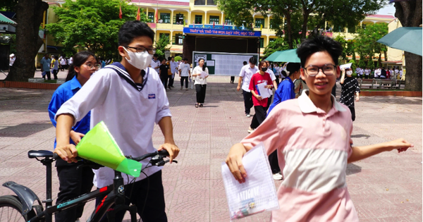 Certains examens d'entrée en 10e année à Hai Phong montrent des signes d'irrégularités.