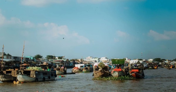 Chợ nổi miền Tây có từ bao giờ, sao nói chợ nổi tạo nên sức bền của văn minh sông nước Nam bộ?