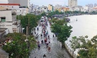 Fortes pluies de la tempête Yagi, le Sud accueille une marée haute et un risque de graves inondations