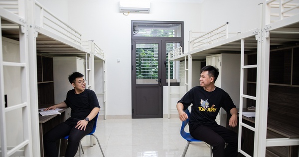 Storm in boarding house prices, new students "turn around" to choose dormitories