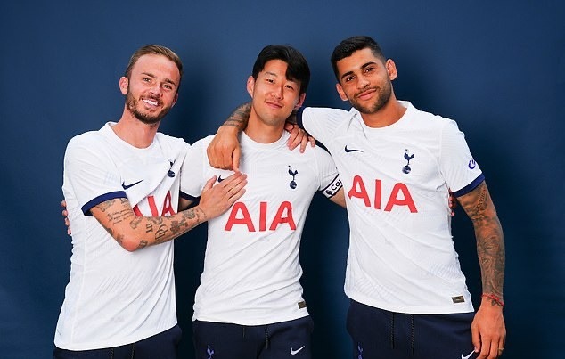 Captain Son (middle) with his two vice-captains Maddison (left) and Romero. Photo: AP