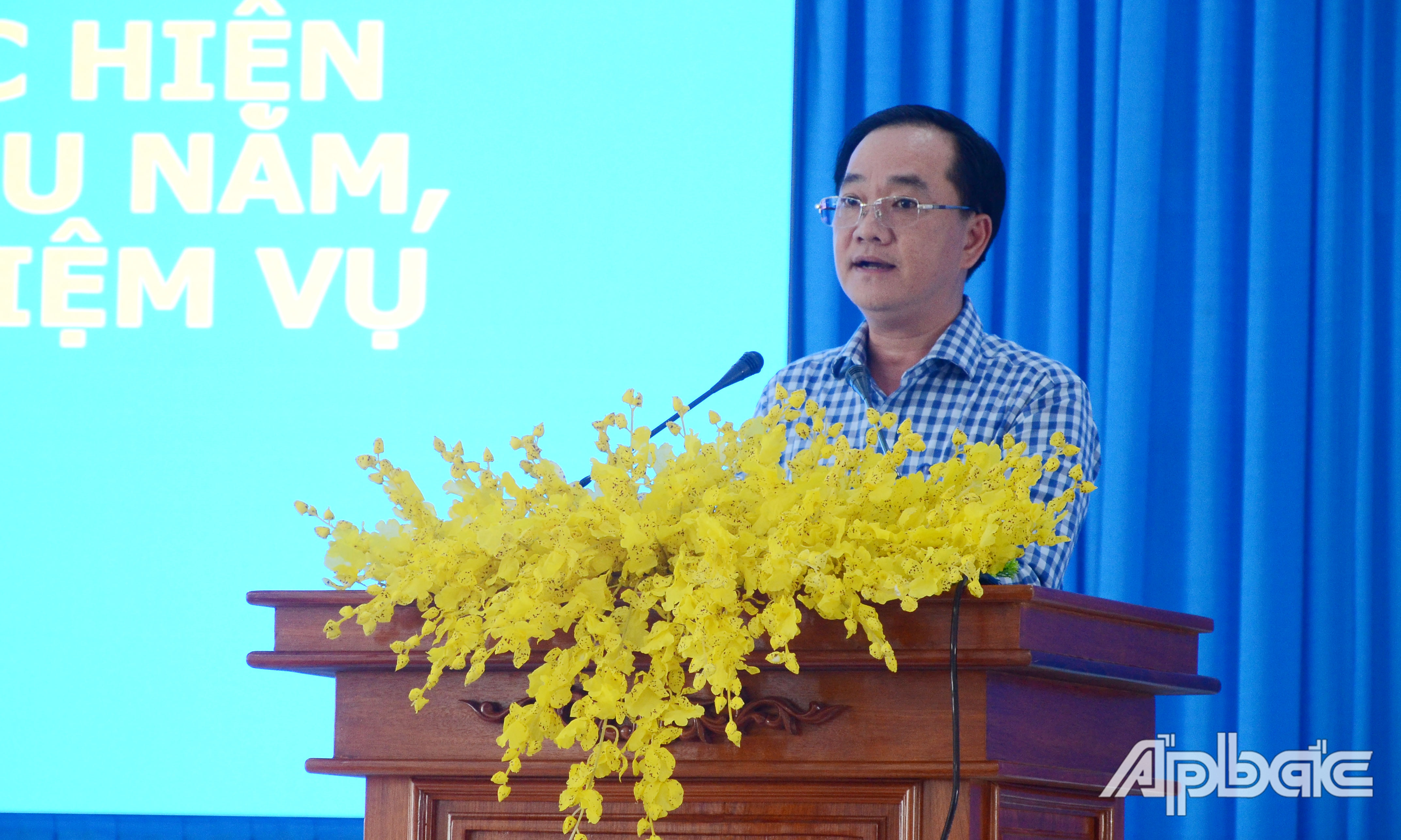 Secretary of Go Cong City Party Committee Nguyen Kien Cuong delivered a concluding speech at the conference.
