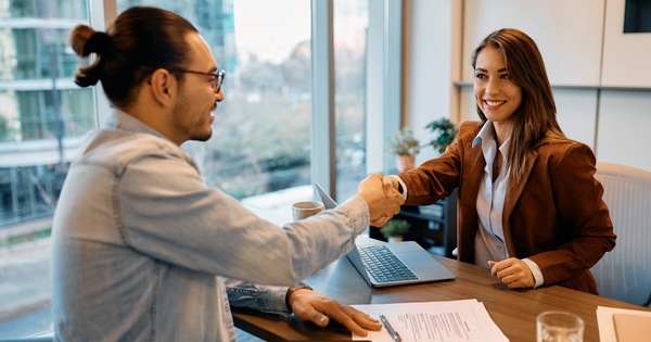 Demandez à l'IA de rédiger votre CV rapidement, sinon les employeurs vous rejetteront