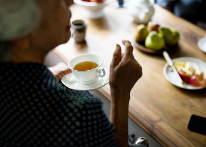 Beber 1-2 tazas de té al día es bueno para la salud del corazón. Foto: Freepik