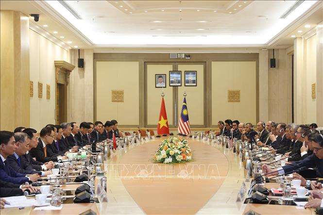 Photo caption