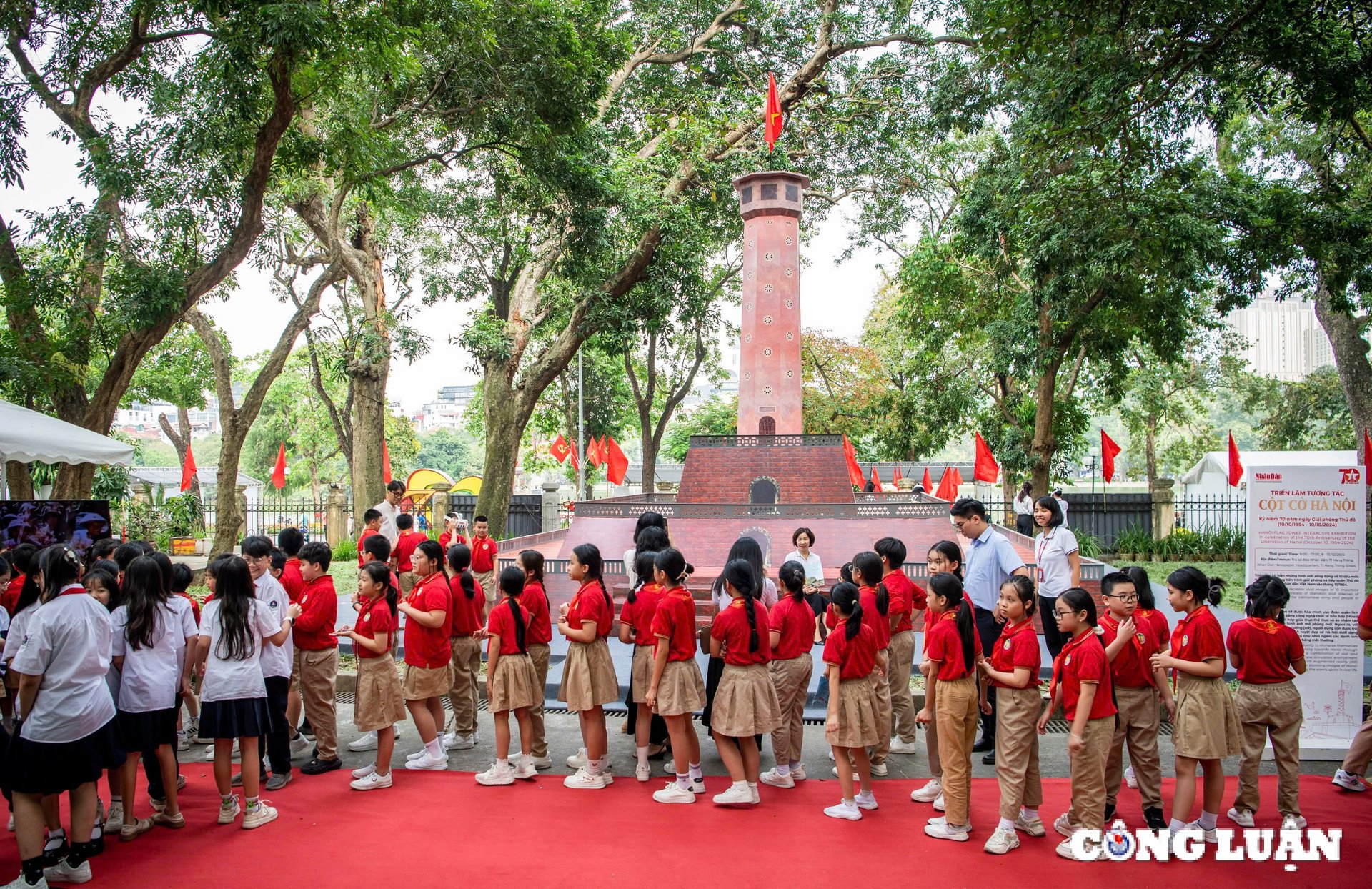 trien lam tuong tac cot co ha noi noi gan ket lich su voi nen tang cong nghe tao ra trai nghiem moi me hinh 7