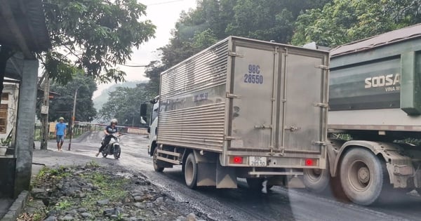 ¿Por qué no se ha eliminado la barrera que controla a las personas en la carretera que conecta Bac Giang?