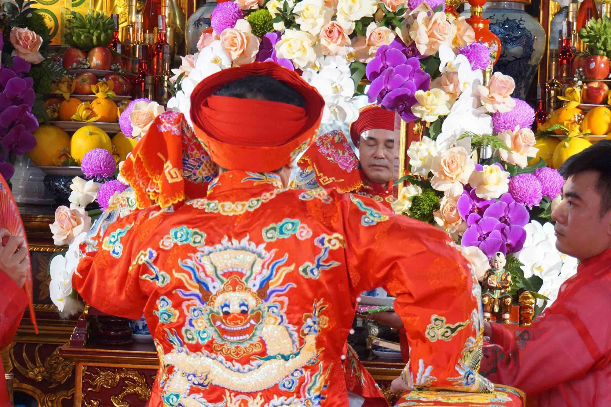 Tín ngưỡng thờ Mẫu Tam phủ trong 20 năm - Ảnh 2.