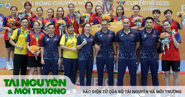 L'équipe vietnamienne 1 a remporté la Coupe VTV du tournoi international de volleyball féminin Ferroli 2023