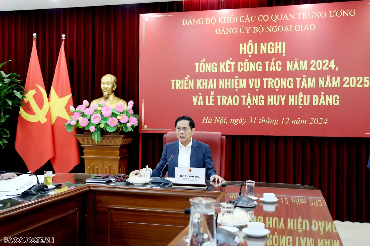 Đảng ủy Bộ Ngoại giao tổ chức Hội nghị Tổng kết công tác năm 2024 và triển khai nhiệm vụ trọng tâm năm 2025