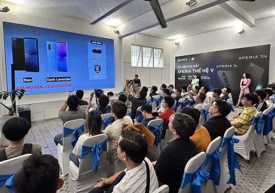 Sony Electronic Vietnam opens sales of Xperia 1V and Xperia 10V photo 5