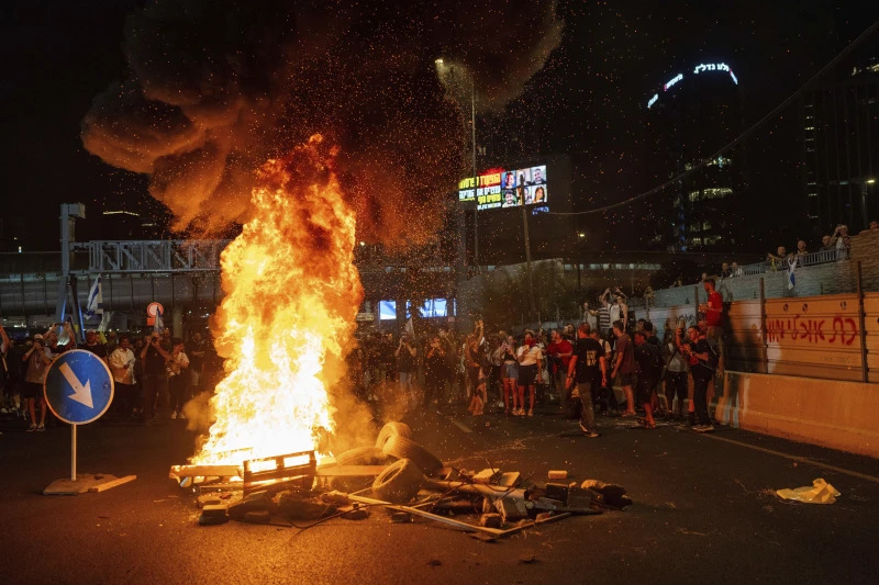 Israel's first nationwide strike photo 1