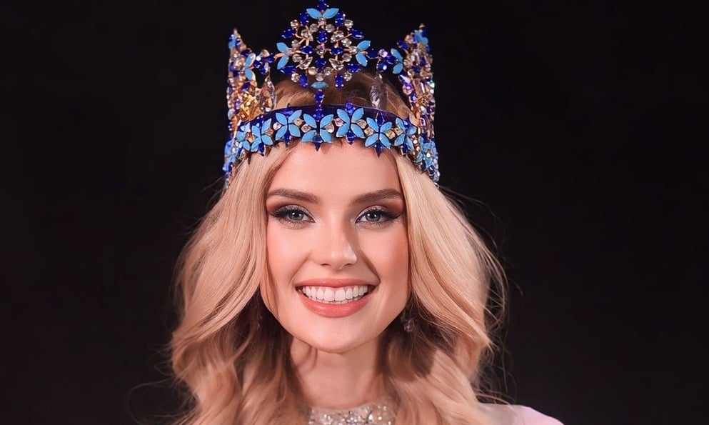 The beauty of the new Miss World