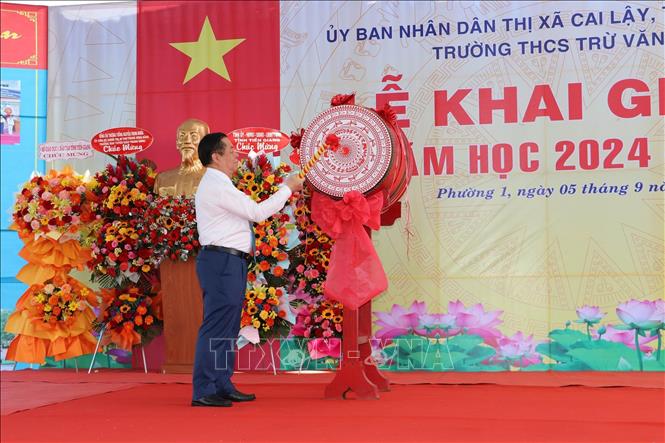 Lãnh đạo Đảng, Nhà nước dự khai giảng năm học mới 2024 – 2025- Ảnh 6.