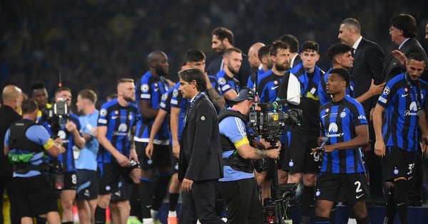 Inter trở lại thực tại nợ nần sau nỗi thất vọng ở Champions League